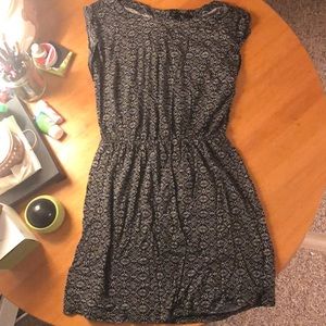 Forever 21 Sleeveless Dress